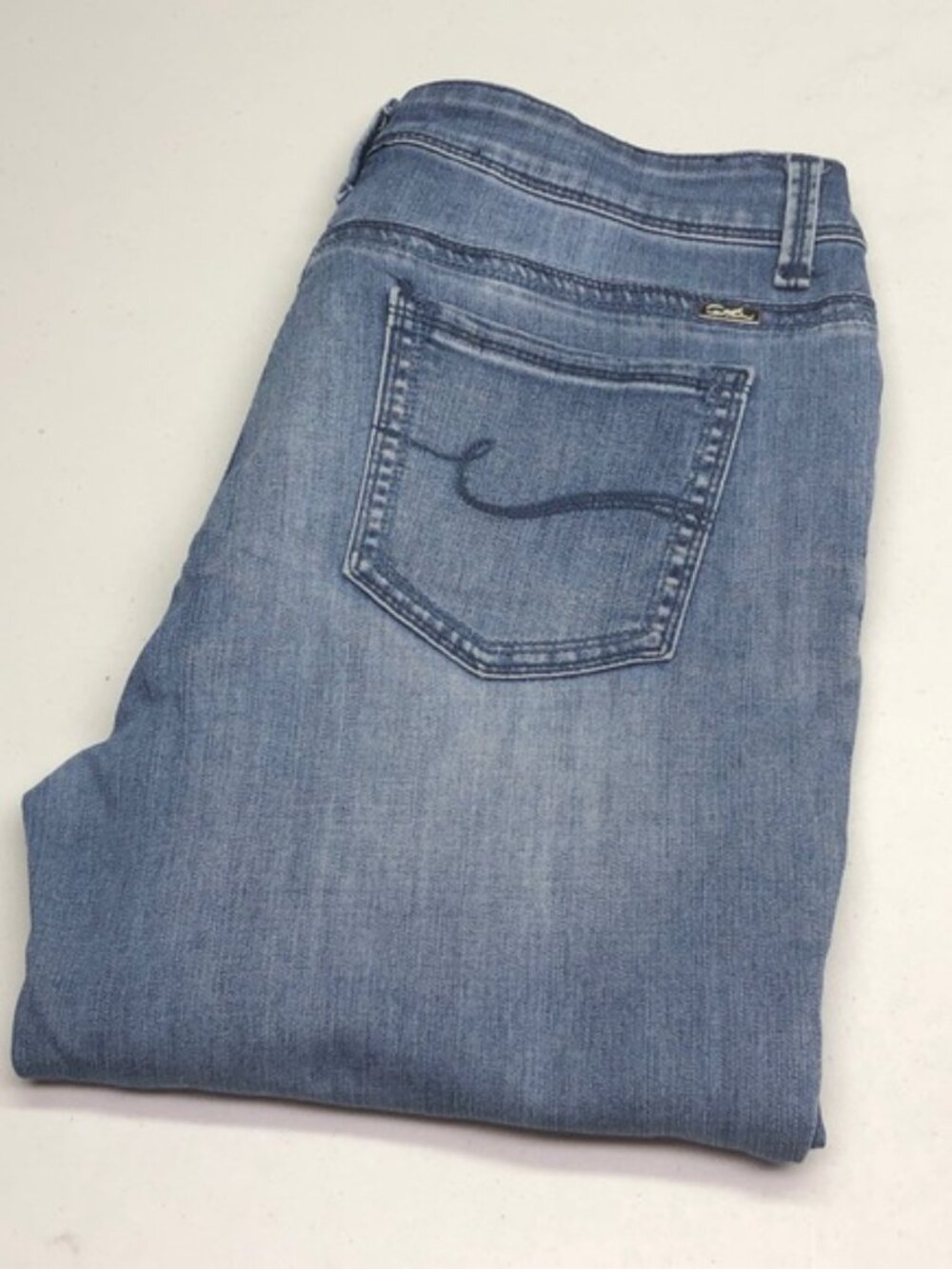 DIANE GILMAN STRAIGHT CROP JEANS 12/31x26 ⭐️